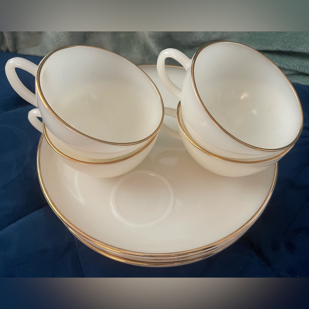 Vintage milk glass w/ gold rim snack plate and teacup set. No chips/cracks/flaws
